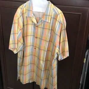 Men’s Tommy Bahama shirt